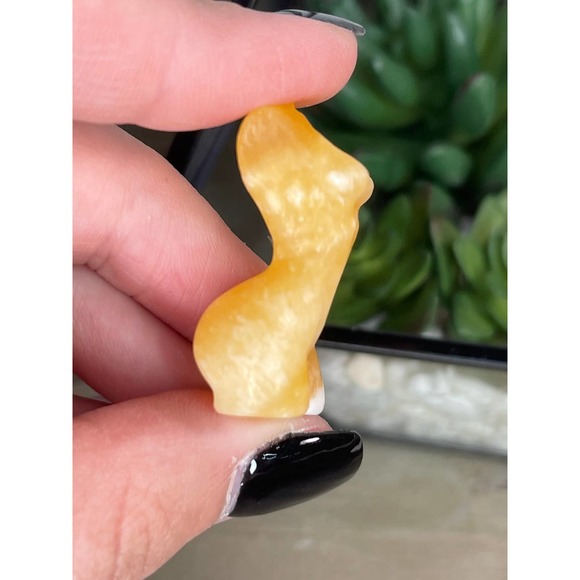 Mini Goddess body carving / sculpture crystal - Picture 3 of 6